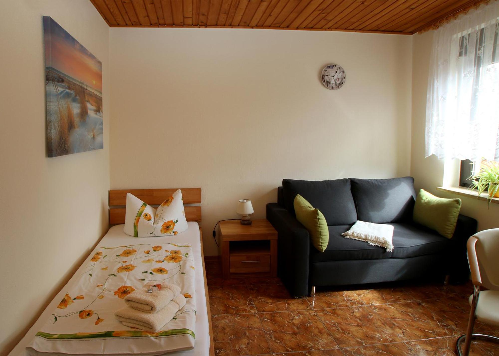 Pension Andrea Lugau 部屋 写真