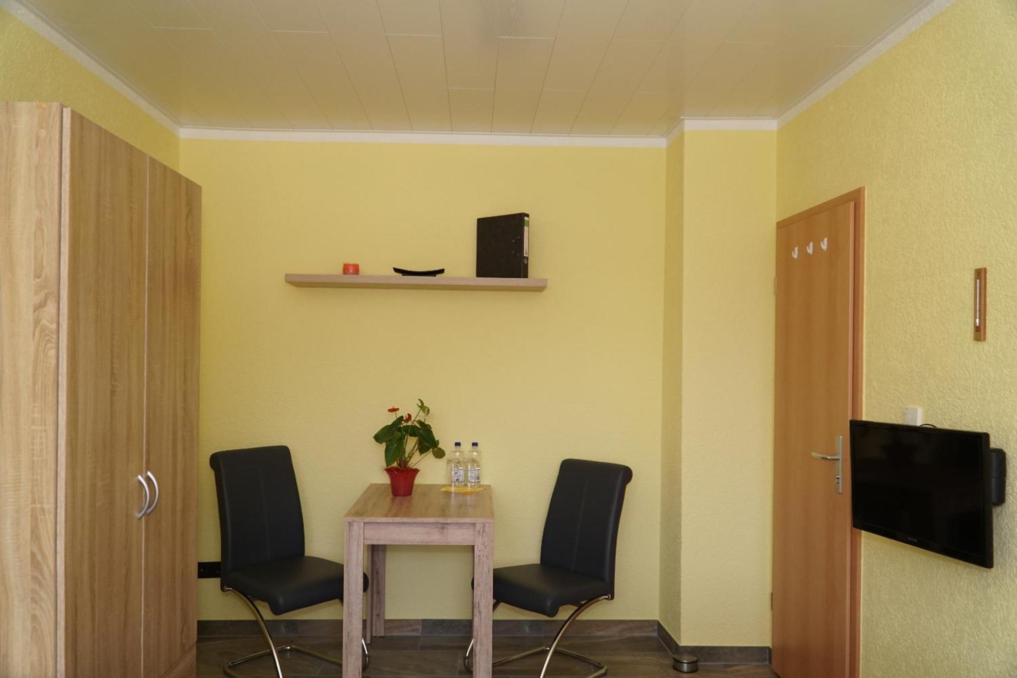 Pension Andrea Lugau 部屋 写真